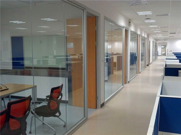 大荔12厘玻璃隔断